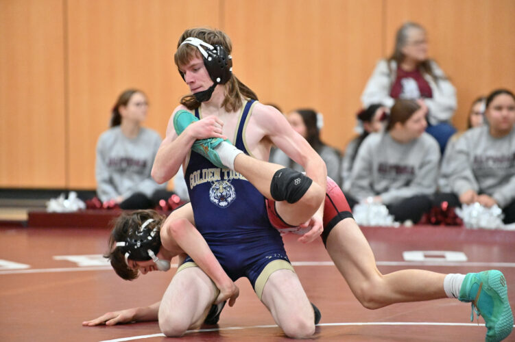 Mountain Lions get offensive in win over rivals